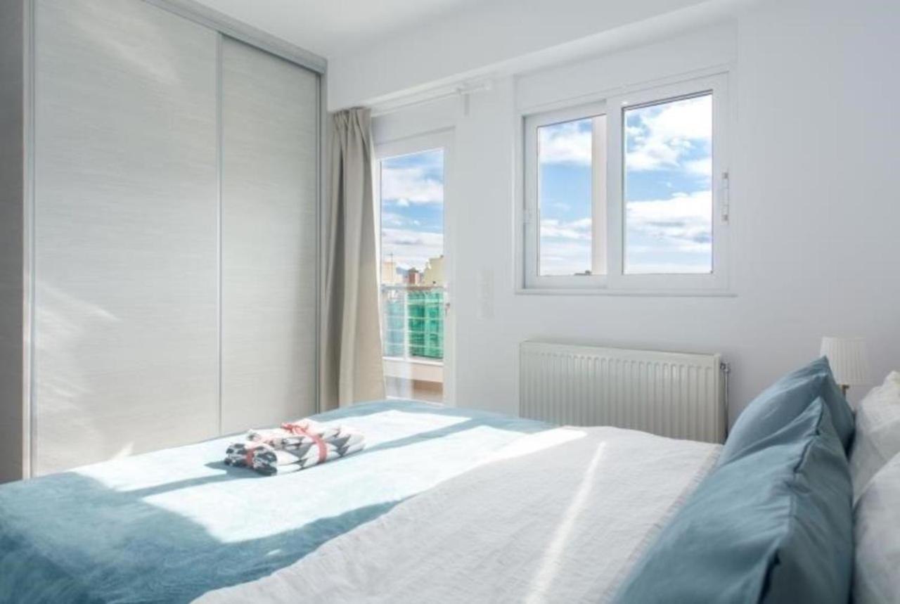 New Spacious Apartment Located In Πειραιάς Εξωτερικό φωτογραφία